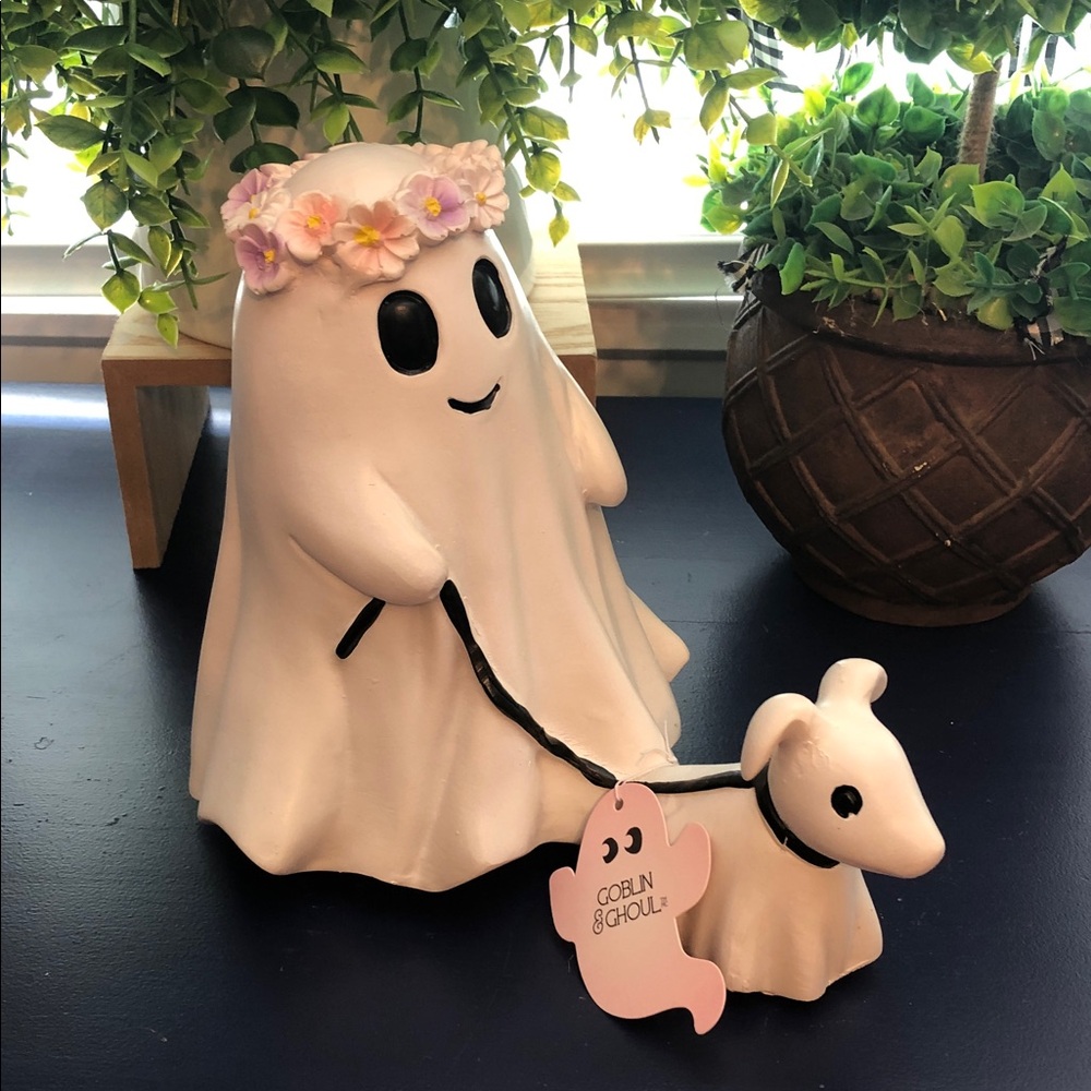 Goblin & Ghoul Ghost Dog Figurine